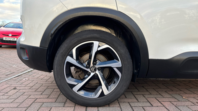 Citroen C5 Aircross 1.2 PureTech 130 Shine 5dr Petrol Hatchback